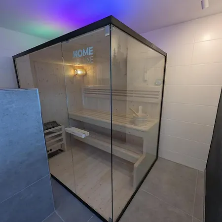 H1 Mit Sauna 8 Personen 4 Schlafzimmer *